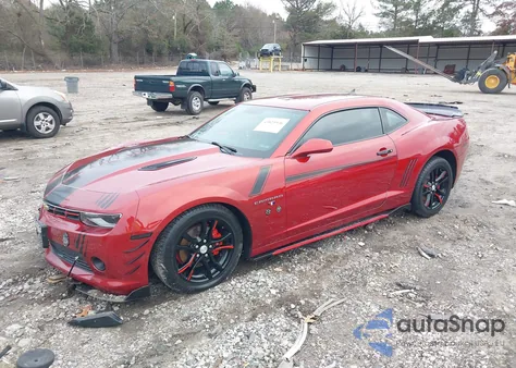 2015 Chevrolet Camaro 2Ls z USA, uszkodzony, nr VIN 2G1FB1E36F9143698